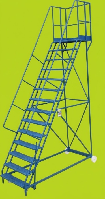 Mobile Steps 14 Step - Steps and Stillages