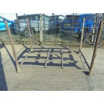 Front View Post Pallet