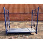 Large Post Pallet with Collapsible SIdes