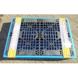 Ex Demo Plastic Sump Pallet with Removable Grid 1260x860  End View