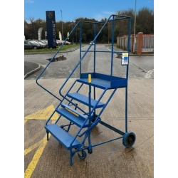4_step_wide_ladder_second_hand_industrial_ladder_with_brake_used_ladder_mobile_steps_4_steps_rigid_ladder