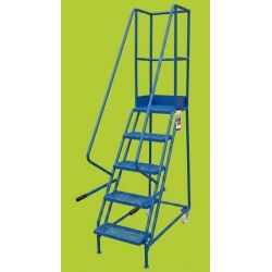 5 Step Budget Narrow Aisle Ladder