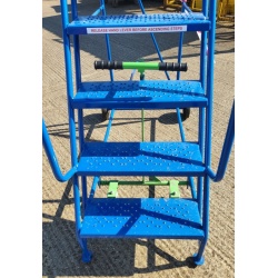 Second Hand 7 Step Ladder