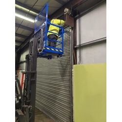 2 Man Forklift Safety Cage On Fork Truck WP300