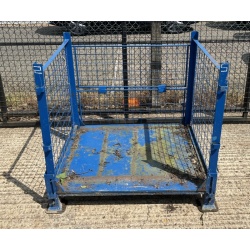 Used 3 Sided Mesh Stillage