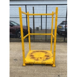 Used-3-Sided-Post-Pallet-Frame-Front