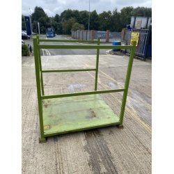 Second-Hand-Large-3-Sided-Post-Pallet-Frame