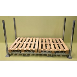 M3 Base with Posts Fitting 2 UK Pallets 1