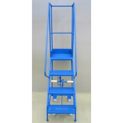Axial Mobile Step 4 Step Front