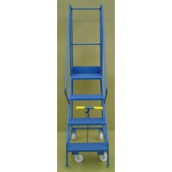Narrow aisle mobile step 4 step