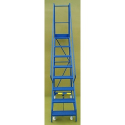 Narrow ailse mobile steps 8 step