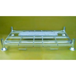 M2 TITAN Post Pallet with posts fitted, stacked 2 high and without pallet