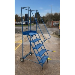 second_hand_ladder_industrial_ladder