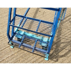 Second Hand Used 14 Step Mobile Ladder Treads