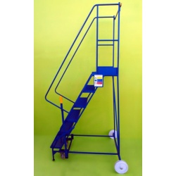 Lorry Access 6 Step Mobile Step Side View