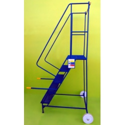 5 Step Budget Lorry Access Mobile Step Side Platform View