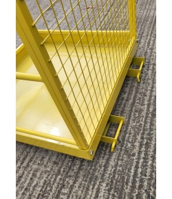 Sliding Bolt securing cage to ground