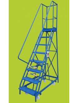8 Step Axial Industrial Ladder