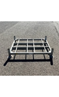 Used Post Pallet TITAN M1 1060x1395
