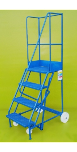 Mobile 4 Step Ladder with Platform Height of 1m