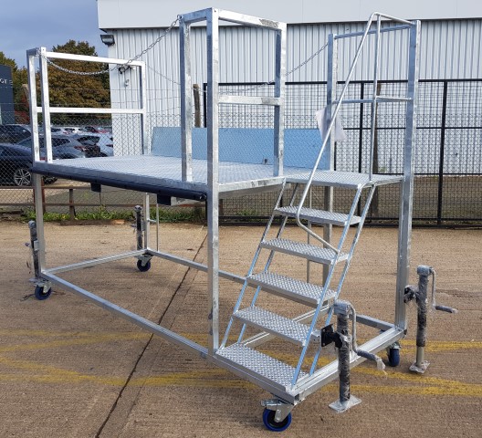 Galvanized finish Loading Access Platform