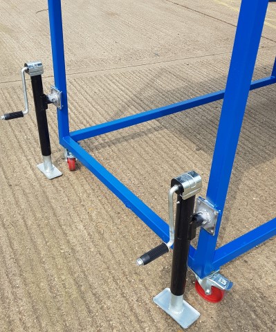 Wind Down Levelling Jacking Legs for Unloading Platforms