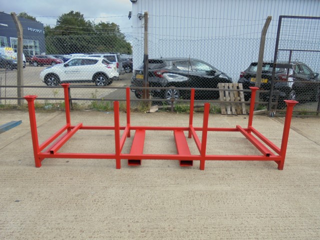 Custom Bespoke designed rigid post pallet