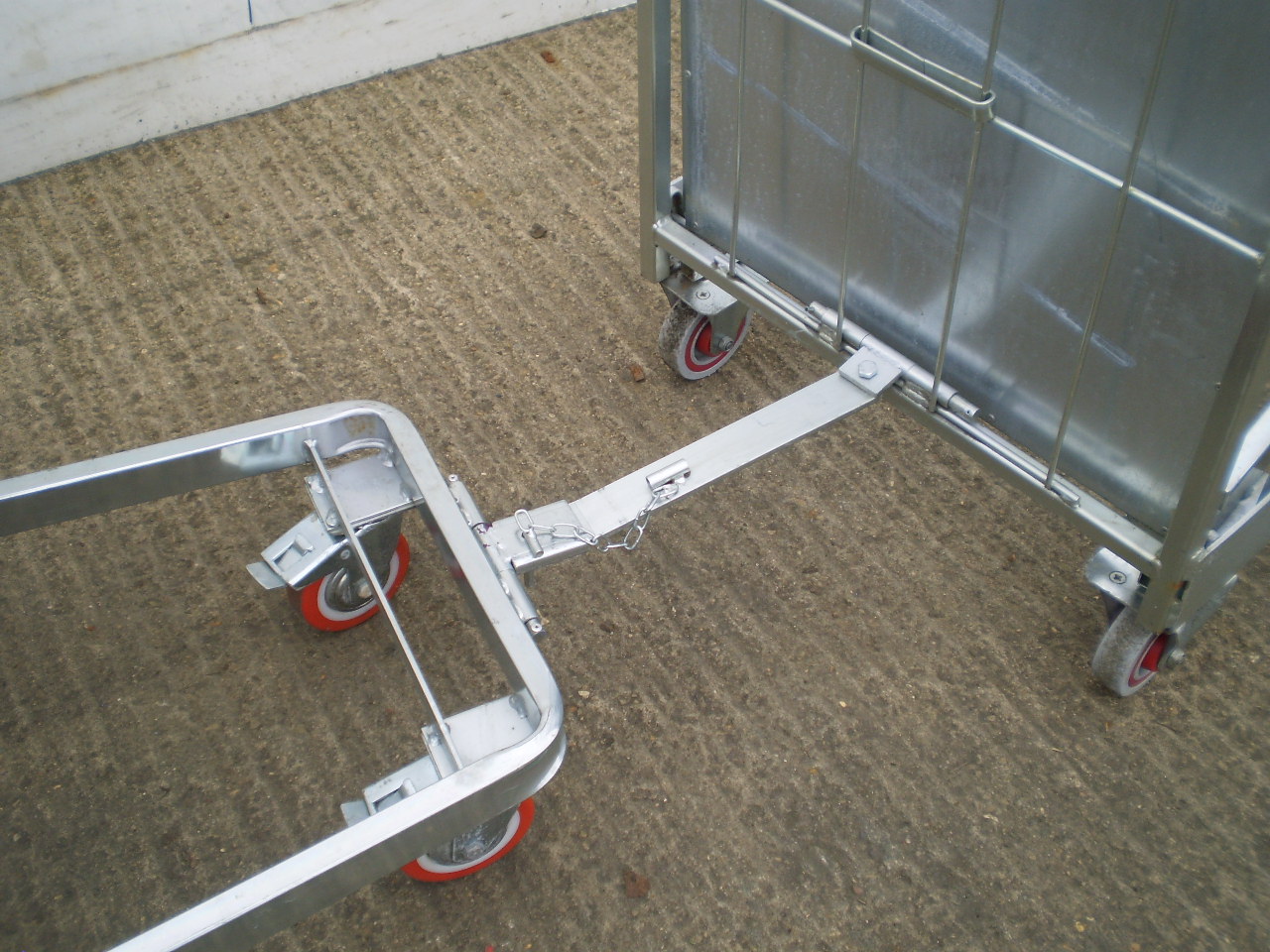 Custom roll cage with A frame towing bracket