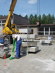 Post pallets tested for stacking on posts and concrete pallets at TUV Rheinland